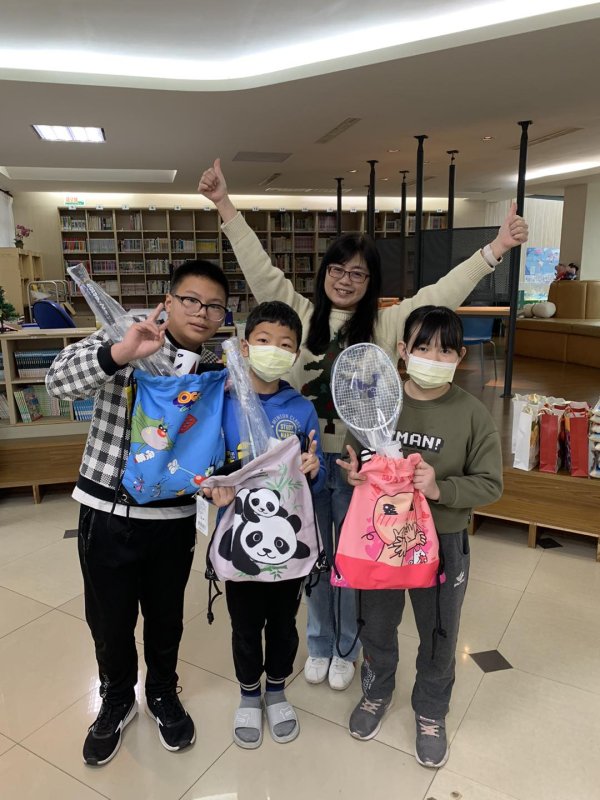 桃園市希望種籽協會慷慨送禮，內海孩子迎接開學的溫馨驚喜