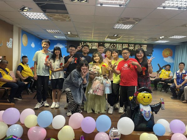 國小部62屆畢業典禮